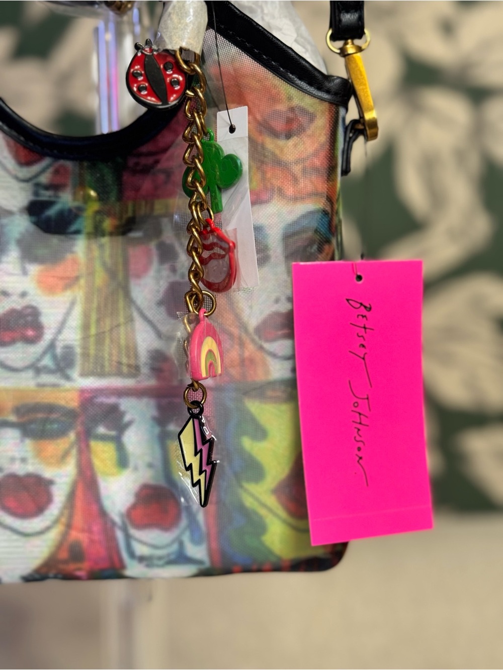 Betsey Johnson Pop Art Faces Print Bag with Charm *SOLD OUT* Limited Edition - Picture 2 of 7